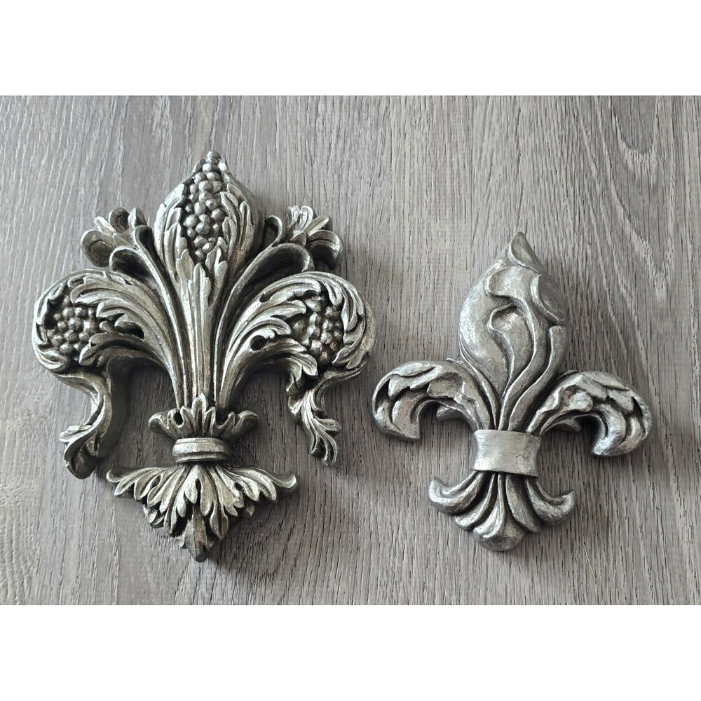 Set  of Fleur Di Les Resin Wall Art Plaques Silvertone